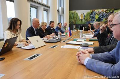 Spotkanie Instytucji Zarządzającej programem Fundusze Europejskie dla Lubuskiego 2021-2027 z Zielonogórsko-Nowosolskim Miejskim Obszarem Funkcjonalnym