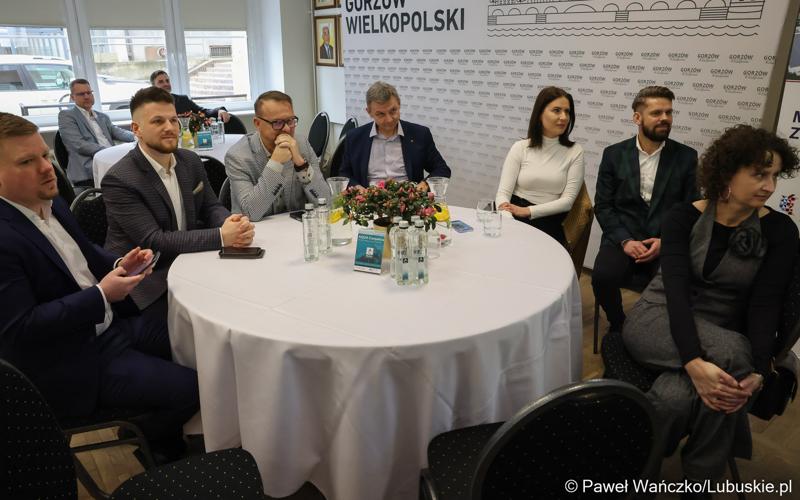 Uczestnicy Gospodarczej Inauguracji 2024 r. w sali sesyjnej Urzędu Miasta w Gorzowie Wlkp.