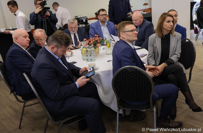 Uczestnicy Gospodarczej Inauguracji 2024 r. w sali sesyjnej Urzędu Miasta w Gorzowie Wlkp.