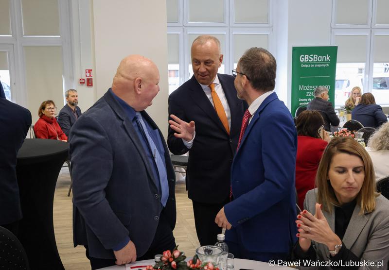 Uczestnicy Gospodarczej Inauguracji 2024 r. w sali sesyjnej Urzędu Miasta w Gorzowie Wlkp.