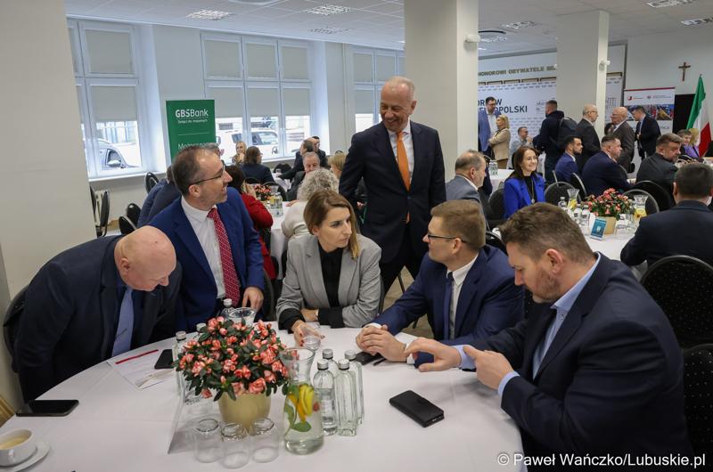Uczestnicy Gospodarczej Inauguracji 2024 r. w sali sesyjnej Urzędu Miasta w Gorzowie Wlkp.