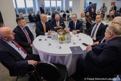 Uczestnicy Gospodarczej Inauguracji 2024 r. w sali sesyjnej Urzędu Miasta w Gorzowie Wlkp.