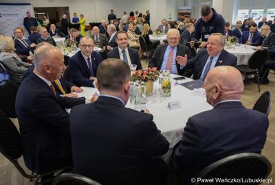 Uczestnicy Gospodarczej Inauguracji 2024 r. w sali sesyjnej Urzędu Miasta w Gorzowie Wlkp.