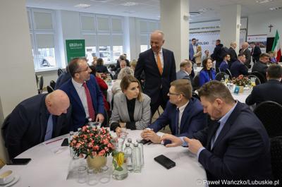 Uczestnicy Gospodarczej Inauguracji 2024 r. w sali sesyjnej Urzędu Miasta w Gorzowie Wlkp.