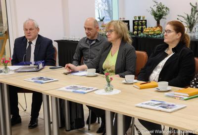 Uczestnicy spotkania Instytucji Zarządzającej programem Fundusze Europejskie dla Lubuskiego 2021-2027 spotkali się z Partnerstwem Porozumienie Gmin Lubsko i Jasień.