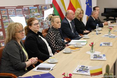 Uczestnicy spotkania Instytucji Zarządzającej programem Fundusze Europejskie dla Lubuskiego 2021-2027 spotkali się z Partnerstwem Porozumienie Gmin Lubsko i Jasień.