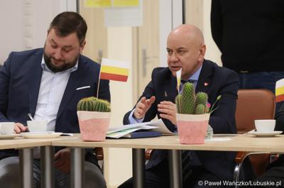 Uczestnicy spotkania Instytucji Zarządzającej programem Fundusze Europejskie dla Lubuskiego 2021-2027 spotkali się z Partnerstwem Porozumienie Gmin Lubsko i Jasień.