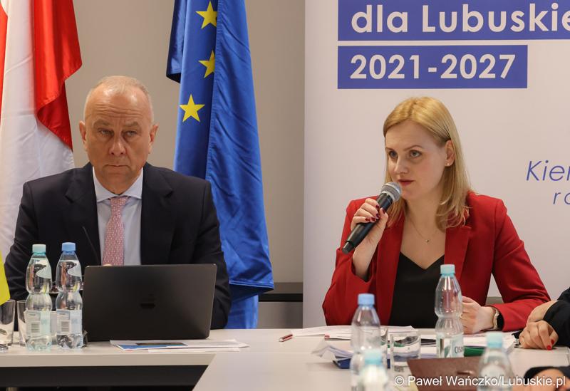 Uczestnicy spotkania Instytucji Zarządzającej programem Fundusze Europejskie dla Lubuskiego 2021-2027 z Gorzowskim Miejskim Obszarem Funkcjonalnym