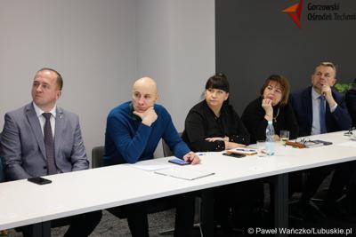 Uczestnicy spotkania Instytucji Zarządzającej programem Fundusze Europejskie dla Lubuskiego 2021-2027 z Gorzowskim Miejskim Obszarem Funkcjonalnym