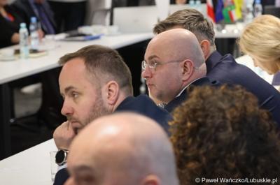 Uczestnicy spotkania Instytucji Zarządzającej programem Fundusze Europejskie dla Lubuskiego 2021-2027 z Gorzowskim Miejskim Obszarem Funkcjonalnym
