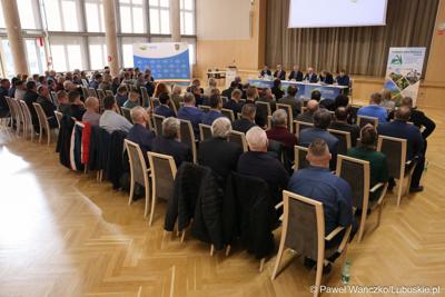 Uczestnicy spotkania wicemarszałka Zbigniewa Kołodzieja z przedstawicielami Rad Powiatowych Lubuskiej Izby Rolniczej