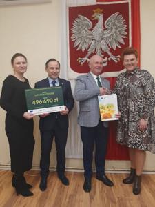 Podpisano kolejne umowy na budowę i modernizację dróg lokalnych