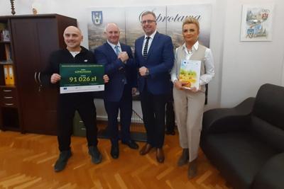 Podpisano kolejne umowy na budowę i modernizację dróg lokalnych