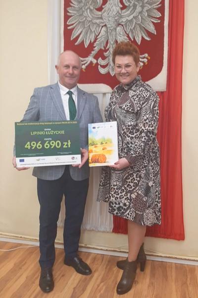 Podpisano kolejne umowy na budowę i modernizację dróg lokalnych