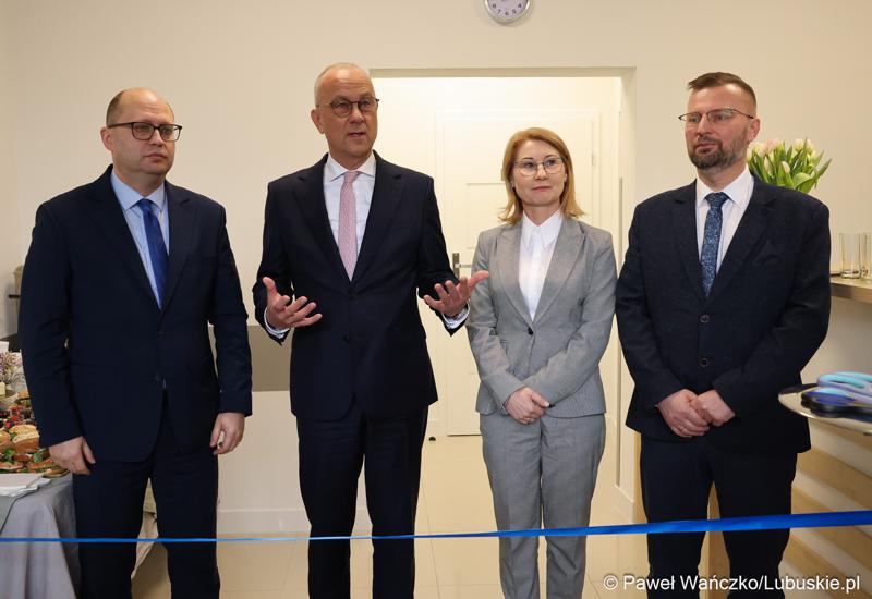Oficjalne otwarcie Punktu Zgłoszeniowo-Koordynacyjnego dla osób w kryzysie zdrowia psychicznego w Międzyrzeczu.