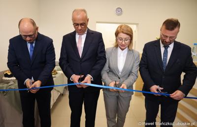 Oficjalne otwarcie Punktu Zgłoszeniowo-Koordynacyjnego dla osób w kryzysie zdrowia psychicznego w Międzyrzeczu. 