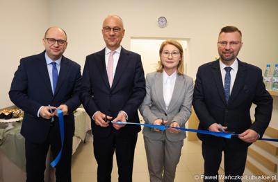 Oficjalne otwarcie Punktu Zgłoszeniowo-Koordynacyjnego dla osób w kryzysie zdrowia psychicznego w Międzyrzeczu. 