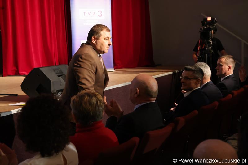 Członek Zarządu Województwa Lubuskiego Grzegorz Potęga podczas uroczystości wręczenia nagród i wyróżnień laureatom  30. Lubuskiego Wawrzynu Literackiego, 19. Lubuskiego Wawrzynu Naukowego i 10. Lubuskiego Wawrzynu Dziennikarskiego.