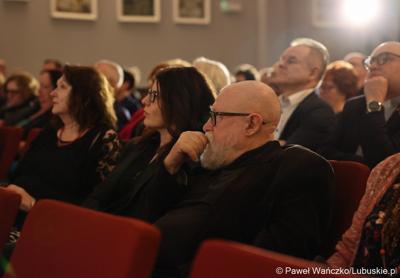 Uroczystość  wręczenia nagród i wyróżnień laureatom 30. Lubuskiego Wawrzynu Literackiego, 19. Lubuskiego Wawrzynu Naukowego i 10. Lubuskiego Wawrzynu Dziennikarskiego.