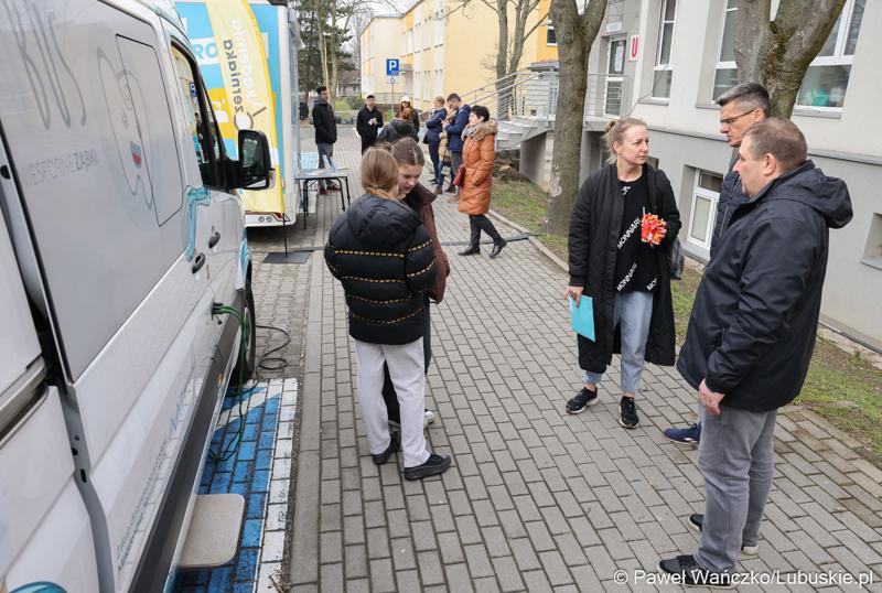 Pierwsza Kawiarenka Zdrowia zawitała do Szpitala Uniwersyteckiego w Zielonej Górze, a dokładnie do poradni przyszpitalnych przy ul. Podgórnej