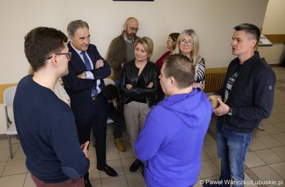 Pierwsza Kawiarenka Zdrowia zawitała do Szpitala Uniwersyteckiego w Zielonej Górze, a dokładnie do poradni przyszpitalnych przy ul. Podgórnej