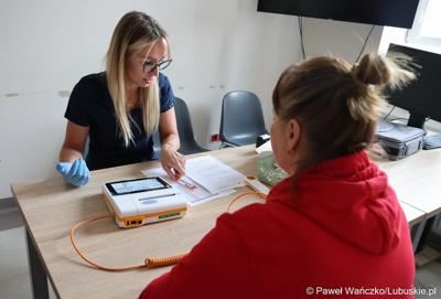 Pierwsza Kawiarenka Zdrowia zawitała do Szpitala Uniwersyteckiego w Zielonej Górze, a dokładnie do poradni przyszpitalnych przy ul. Podgórnej
