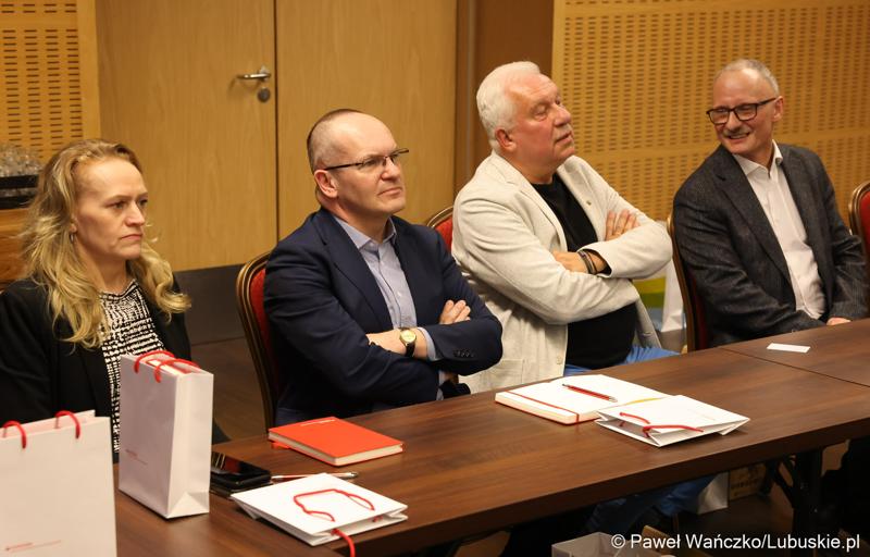 Uczestnicy trzydniowego seminarium skarbników województw w Zielonej Górze