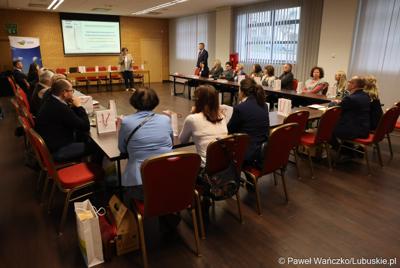 Uczestnicy trzydniowego seminarium skarbników województw w Zielonej Górze