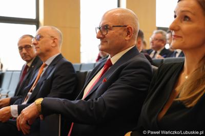 Uczestnicy seminarium pt. 25 lat województwa lubuskiego, które w ramach Tygodnia Statystycznego zorganizował Urząd Statystyczny w Zielonej Górze