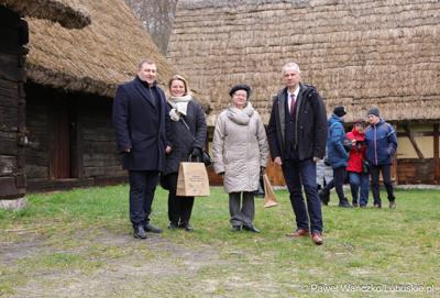 Tradycyjny jarmark wiosennych kolorów, czyli Kaziuki 2024 w Muzeum Etnograficznym w Zielonej Górze-Ochli. 
