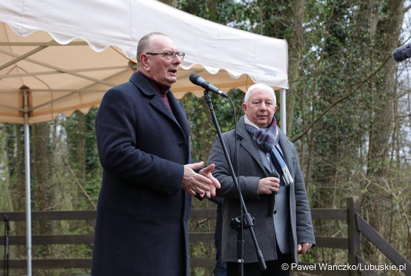 Poseł Stanisław Tomczyszyn przemawia do uczestników Kaziuków w Muzeum Etnograficznym w Zielonej Górze-Ochli