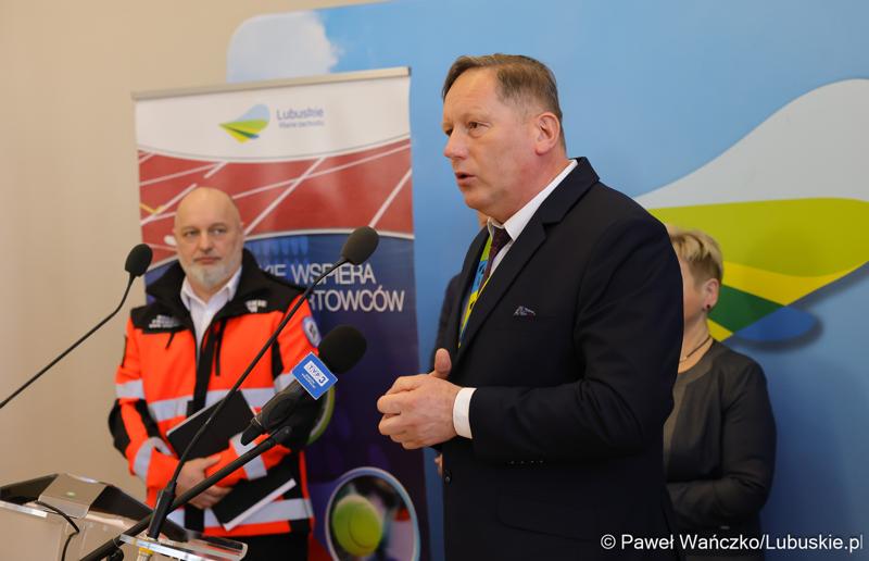 Uczestnicy konferencji prasowej w Sali Prasowej Urzędu Marszałkowskiego Województwa Lubuskiego
