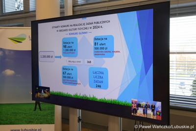 Uczestnicy konferencji prasowej w Sali Prasowej Urzędu Marszałkowskiego Województwa Lubuskiego