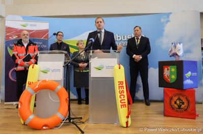Uczestnicy konferencji prasowej w Sali Prasowej Urzędu Marszałkowskiego Województwa Lubuskiego