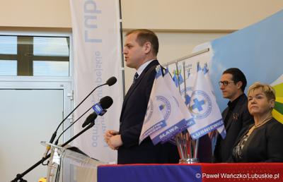Uczestnicy konferencji prasowej w Sali Prasowej Urzędu Marszałkowskiego Województwa Lubuskiego