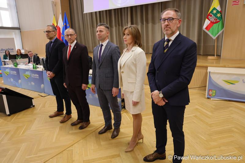 Podczas poniedziałkowej (18 marca 2024 r.) sesji Sejmiku wręczono "Odznaki Honorowe za Zasługi dla Województwa Lubuskiego".