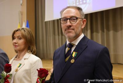 Podczas poniedziałkowej (18 marca 2024 r.) sesji Sejmiku wręczono "Odznaki Honorowe za Zasługi dla Województwa Lubuskiego".