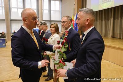 Podczas poniedziałkowej (18 marca 2024 r.) sesji Sejmiku wręczono "Odznaki Honorowe za Zasługi dla Województwa Lubuskiego".