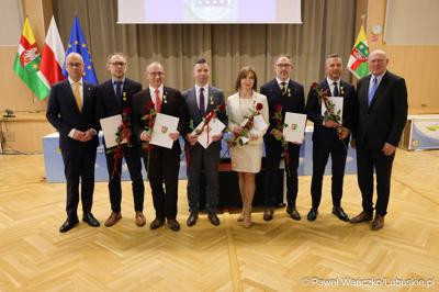 Podczas poniedziałkowej (18 marca 2024 r.) sesji Sejmiku wręczono "Odznaki Honorowe za Zasługi dla Województwa Lubuskiego".