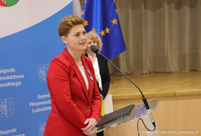 Pracownicy Urzędu Marszałkowskiego z medalami za długoletnią służbę