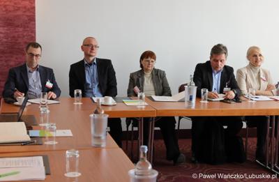 Uczestnicy 48. obrad Komitetu ds. Współpracy Międzyregionalnej Polsko-Niemieckiej Komisji Międzyrządowej ds. Współpracy Regionalnej i Przygranicznej w Görlitz 
