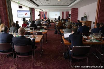 Uczestnicy 48. obrad Komitetu ds. Współpracy Międzyregionalnej Polsko-Niemieckiej Komisji Międzyrządowej ds. Współpracy Regionalnej i Przygranicznej w Görlitz 