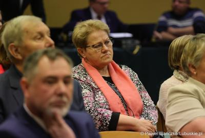 Uczestnicy uroczystości z okazji 30-lecia miasta Torzym