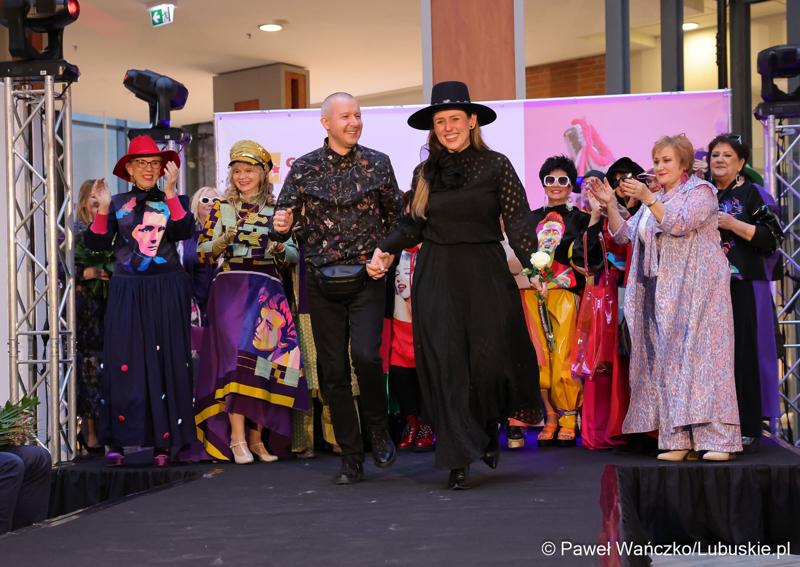 Pokaz kolekcji „New Pop Art”, Natalii Ślizowskiej w gorzowskiej Askanie
