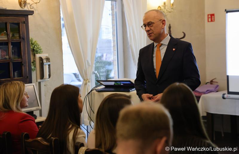 Uczestnicy spotkania mentoringowego w Słubicach
