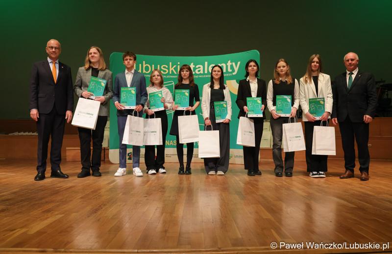 Uroczystość wręczenia dyplomów Lubuskie Talenty – Program Stypendialny