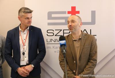 Uczestnicy konferencji prasowej w Szpitalu Uniwersyteckim w Zielonej Górze