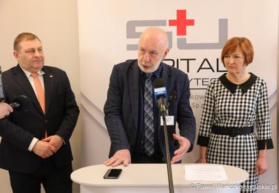 Uczestnicy konferencji prasowej w Szpitalu Uniwersyteckim w Zielonej Górze