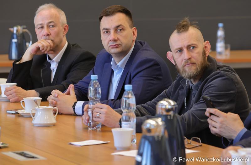 Uczestnicy spotkania dot. lubuskiego projektu wsparcia diagnostyki i medycyny systemami Sztucznej Inteligencji - MedBrain L