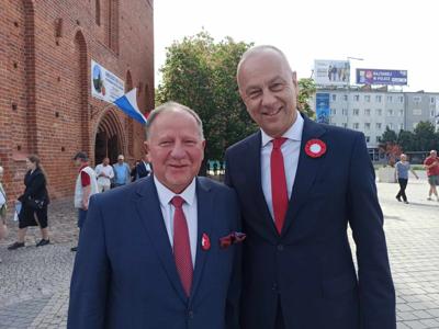 O wspólnocie, wspólnych wartościach, dążeniu do wolności i równości była mowa podczas piątkowych (3 maja 2024 r.) wojewódzkich obchodów rocznicy uchwalenia Konstytucji 3 Maja na placu Grunwaldzkim w Gorzowie